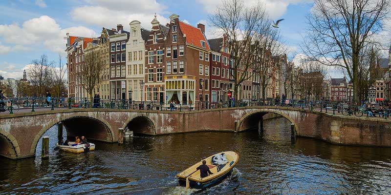 Langs de Amsterdamse grachten, maar er valt nog zoveel meer te ontdekken