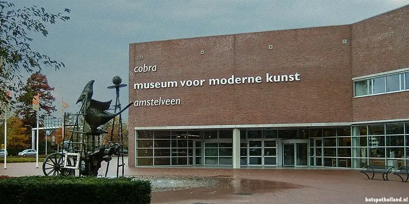 CoBrA museum - moderne kunst