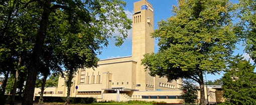 Dudok Top 10, Zijn mooiste gebouwen in Hilversum Raadhuis van Hilversum. Onbetwist de nummer 1 van de Dudok Top 10