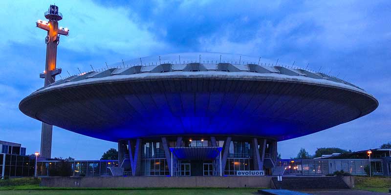 Het Evoluon was vroeger het gezicht van Eindhoven. Tegenwoordig kent alleen de oudere generatie het gebouw nog