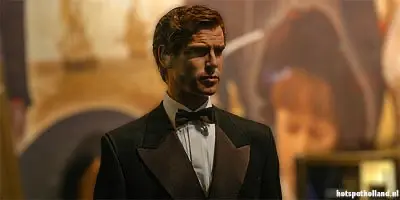 James 'Pierce Brosnan' Bond bij Madame Tussauds in Amsterdam