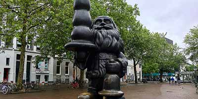 Santa Claus (Kabouter Buttplug). Der Popo-Stecker Gnom