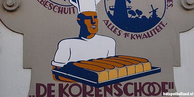 De Korenschoof. Eén van de 30 muurschilderingen in Kampen