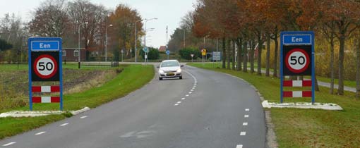 Tellen met plaatsnamen: van nul tot honderd, Steden, dorpen en gehuchten met een nummer in de naam Tellen met plaatsnamen: hier het dorpje 'Een' in Drenthe dat ooit beroemd werd door een kapper met een wonder haargroeimiddel