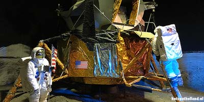 Lunar lander in the Space Expo