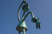 De haringeter, sprookjes beelden aan zee in Scheveningen De haringeter, sprookjes beelden aan zee in Scheveningen